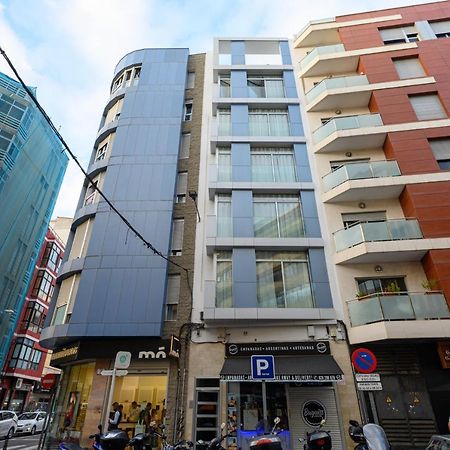 Loft - Side Sea Views - Aircon & Wifi Lägenhet Las Palmas de Gran Canaria Exteriör bild